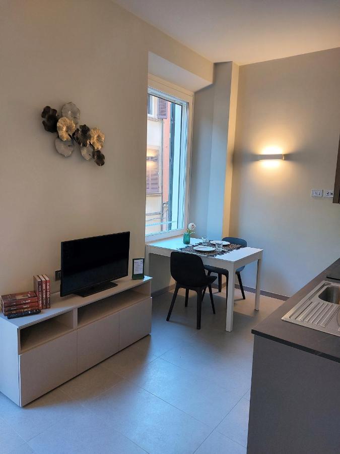 The 6 Apartments Rimini Luaran gambar