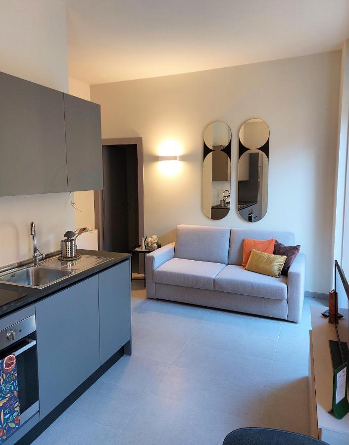 The 6 Apartments Rimini Luaran gambar