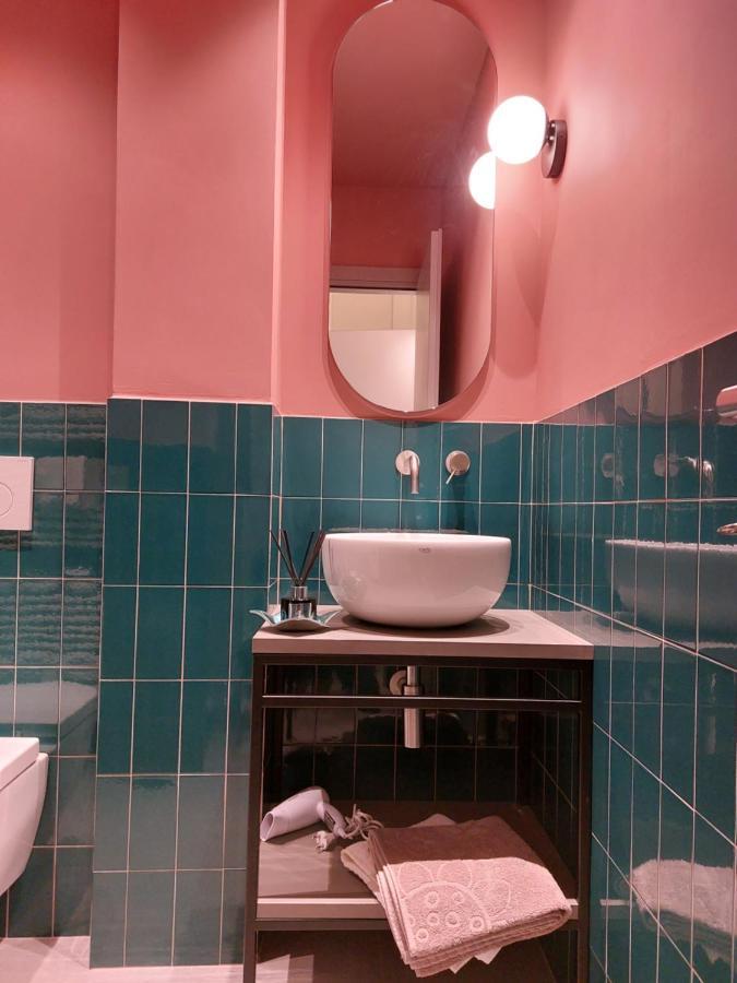 The 6 Apartments Rimini Luaran gambar