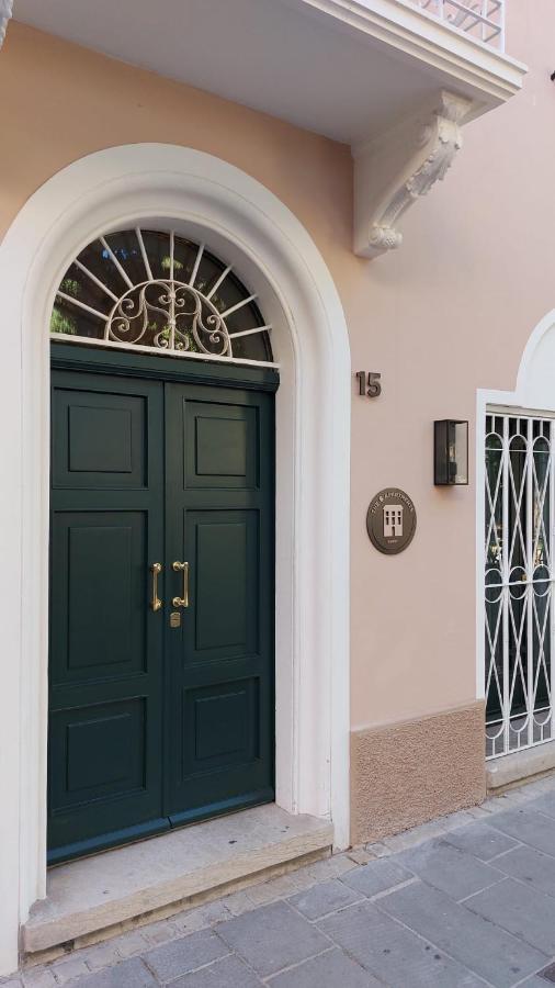 The 6 Apartments Rimini Luaran gambar