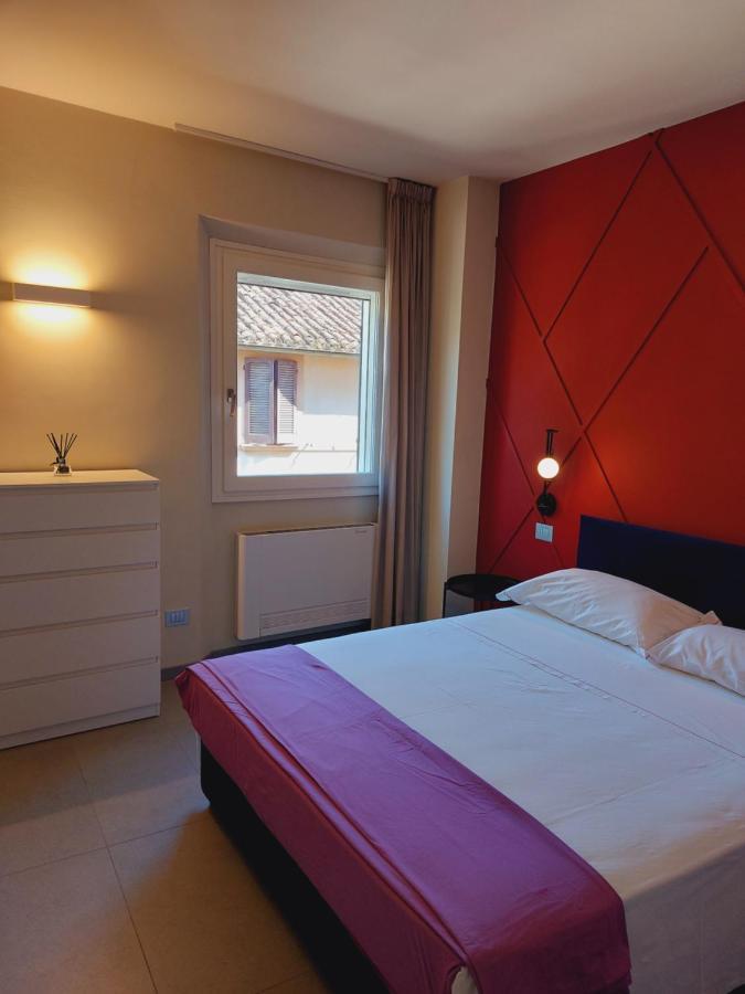 The 6 Apartments Rimini Luaran gambar