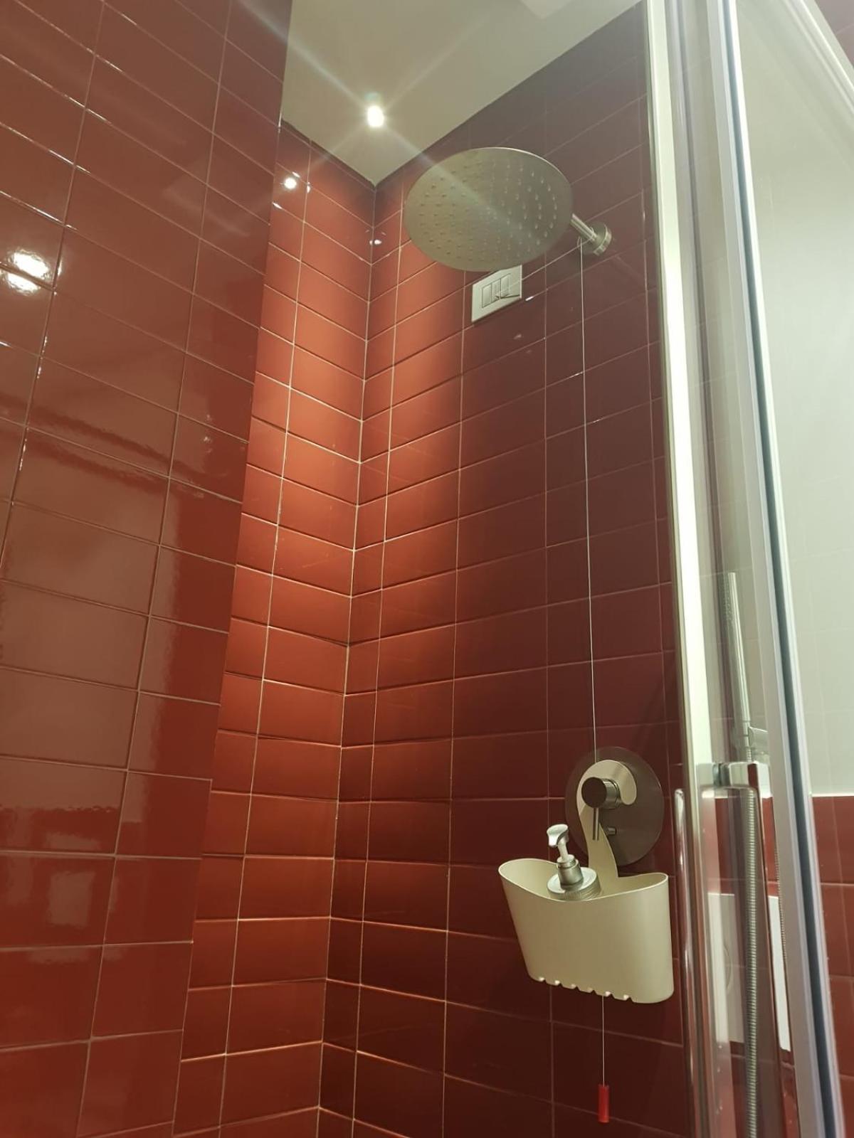 The 6 Apartments Rimini Luaran gambar