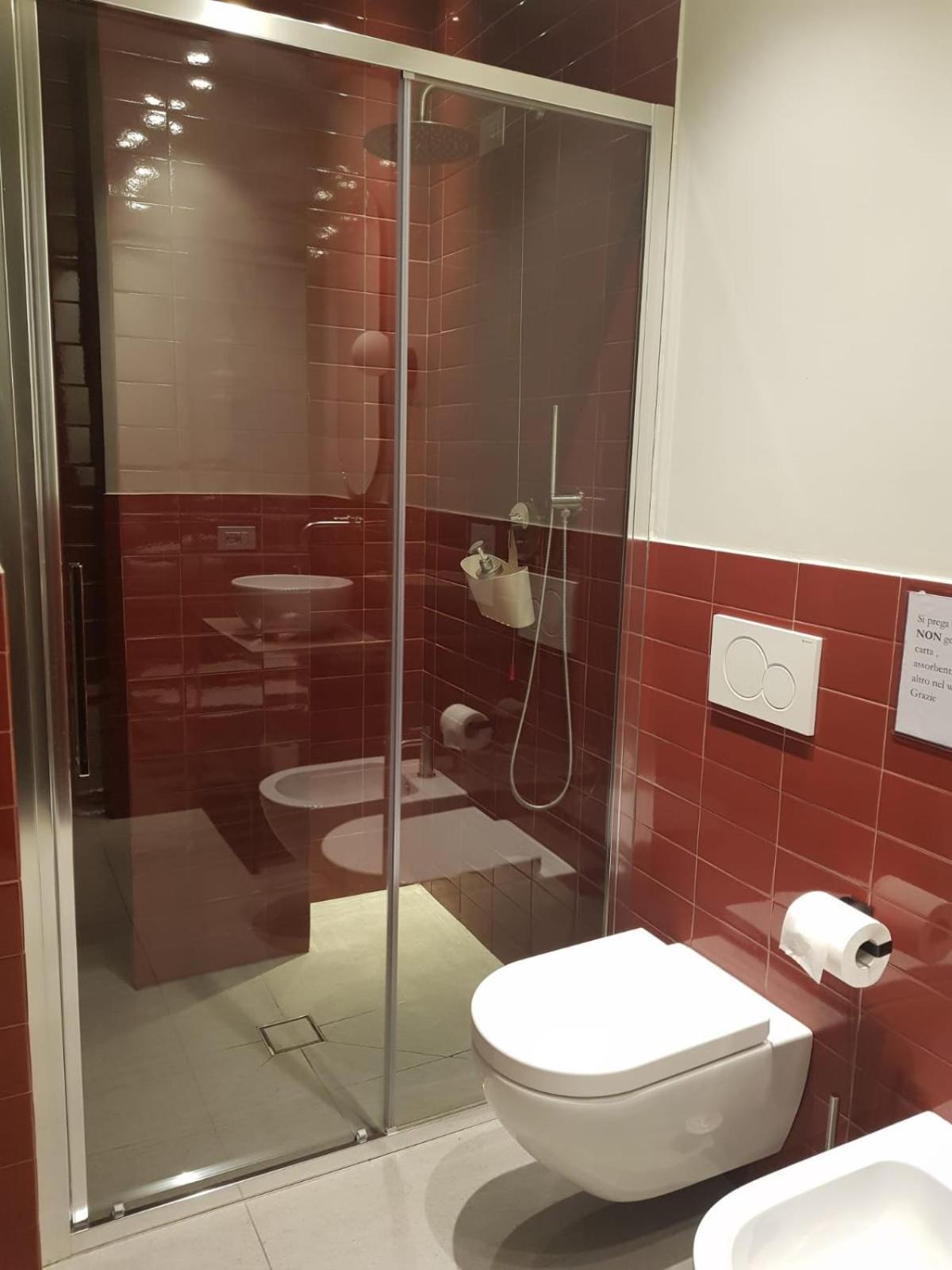 The 6 Apartments Rimini Luaran gambar
